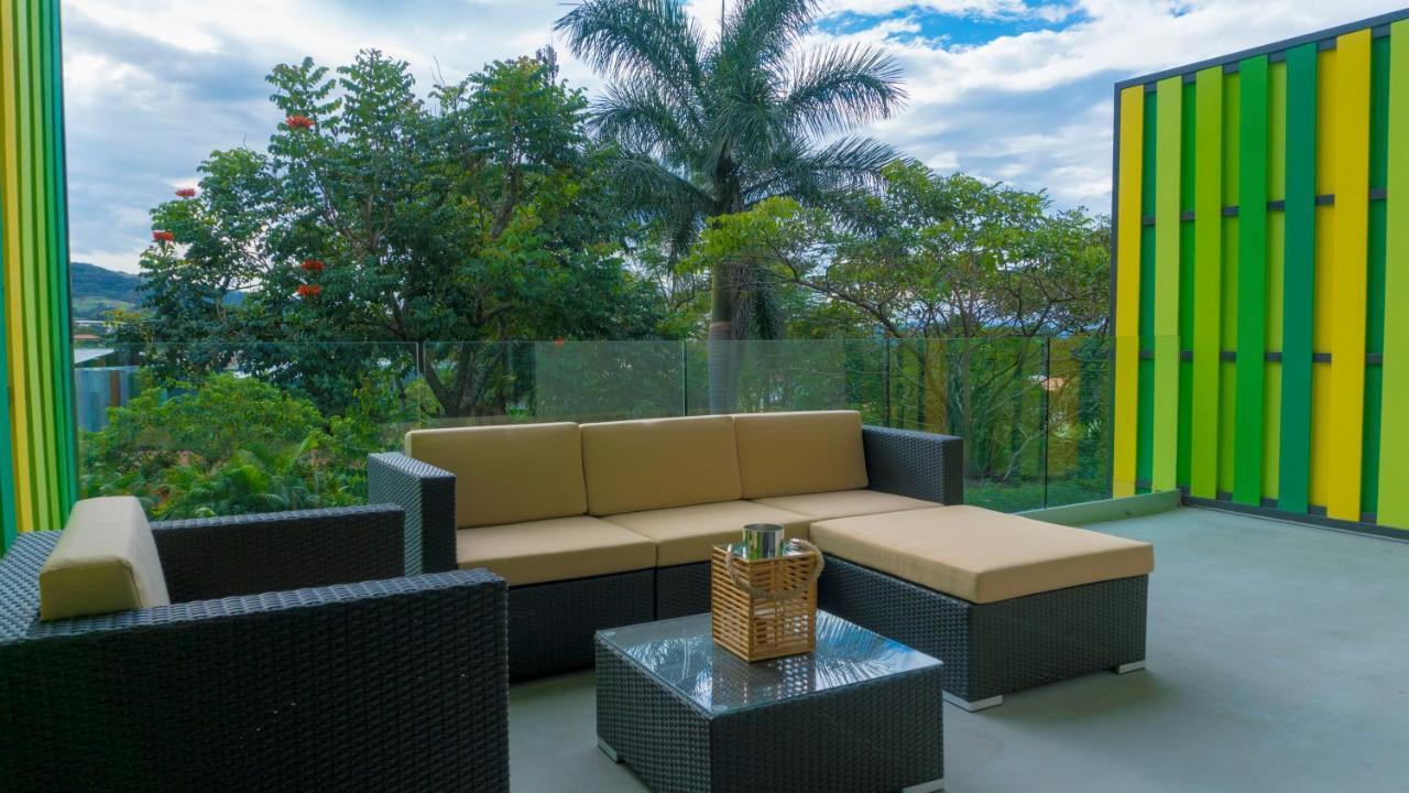 Bee Suites Santa Ana Santa Ana  Exteriér fotografie